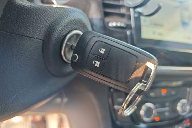 Used Buick Encore 2017 18T Automatic Two-Wheel Drive Urban Leading Model Vehicle Key