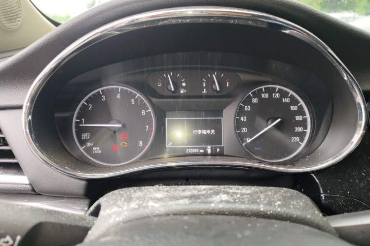 Used Buick Encore 2018 18T Automatic Two-Wheel Drive Urban Leading Model Instrument Cluster