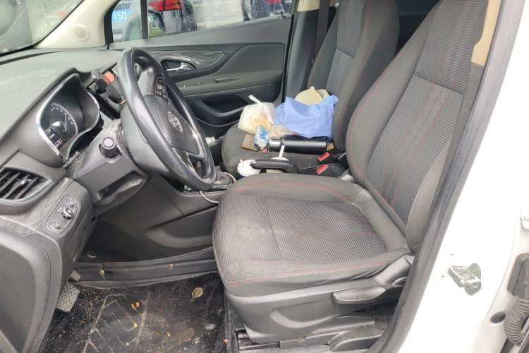 Used Buick Encore 2018 18T Automatic Two-Wheel Drive Urban Leading Model Left Front Seat