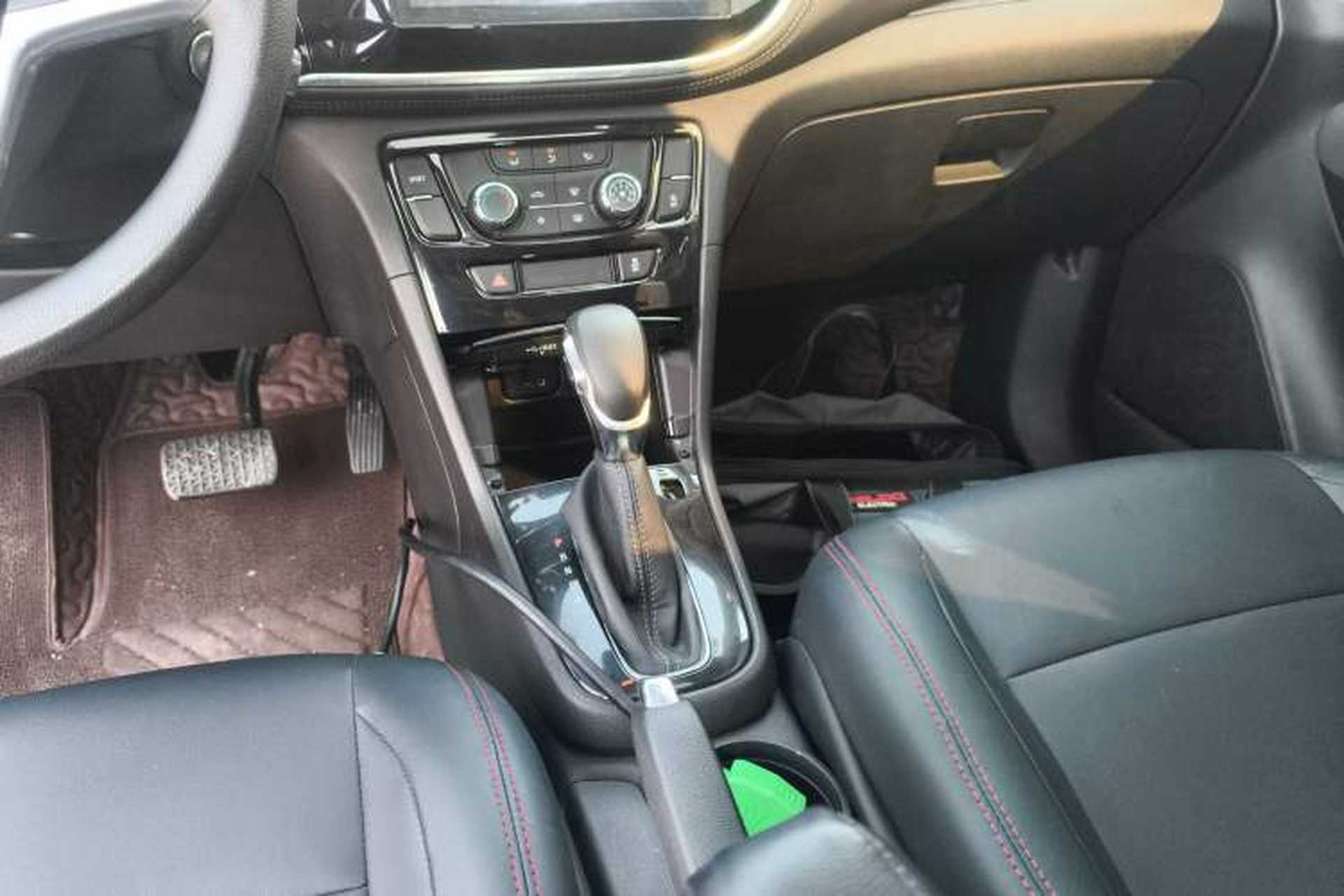 Used Buick Encore 2018 18T Automatic Two-Wheel Drive Urban Leading Model Gear Lever
