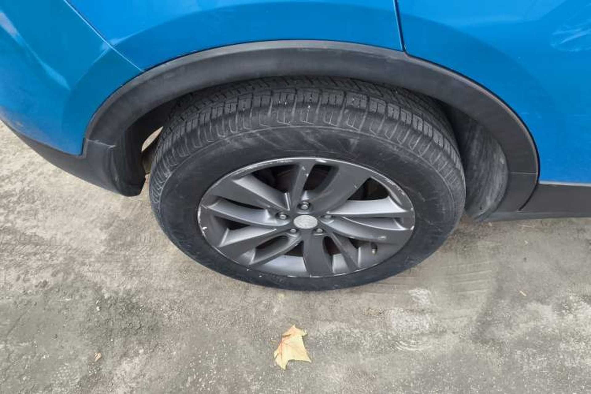 Used Buick Encore 2018 18T Automatic Two-Wheel Drive Urban Leading Model Right Rear Wheel Hub
