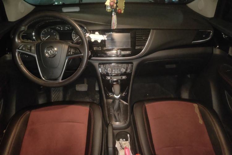 Used Buick Encore 2018 18T Automatic Two-Wheel Drive Urban Elite Model Center Console