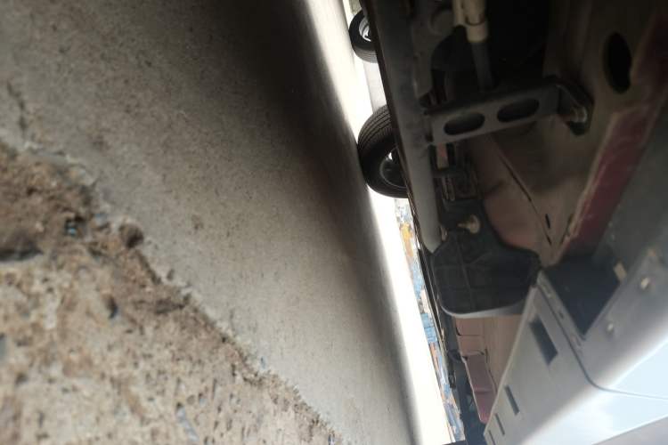 Used Buick Encore 2018 18T Automatic Two-Wheel Drive Urban Elite Model Chassis Rear Right
