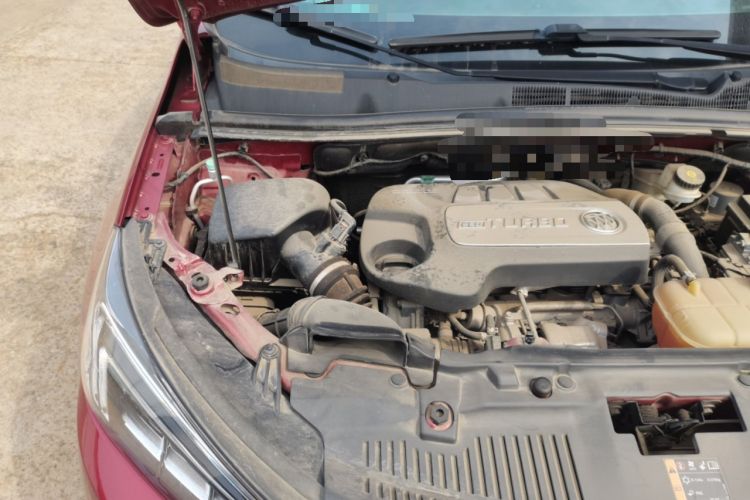 Used Buick Encore 2018 18T Automatic Two-Wheel Drive Urban Elite Model Engine Bay Right