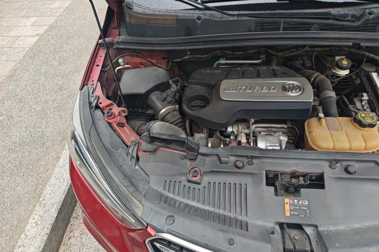 Used Buick Encore 2018 18T Automatic Two-Wheel Drive Urban Leading Model Engine Bay Right