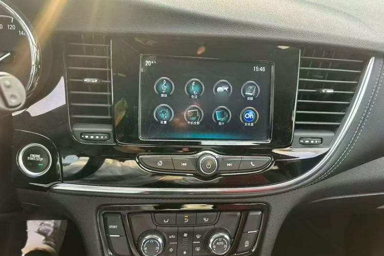 Used Buick Encore 2018 18T Automatic Two-Wheel Drive Urban Elite Model Exterior 5