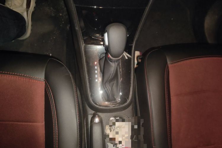 Used Buick Encore 2018 18T Automatic Two-Wheel Drive Urban Elite Model Gear Lever