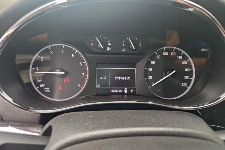 Used Buick Encore 2018 18T Automatic Two-Wheel Drive Urban Leading Model Instrument Cluster