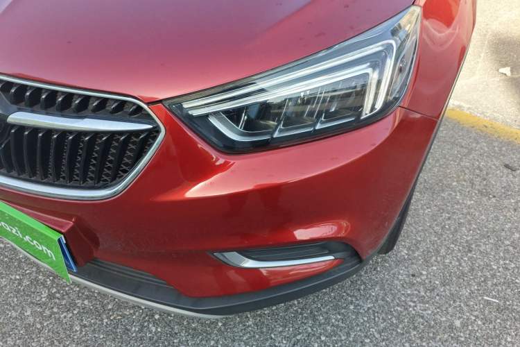 Used Buick Encore 2018 18T Automatic Two-Wheel Drive Urban Elite Model Left Front Headlight