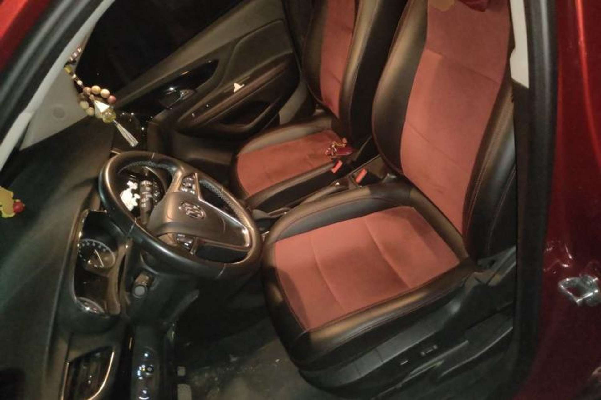 Used Buick Encore 2018 18T Automatic Two-Wheel Drive Urban Elite Model Left Front Seat