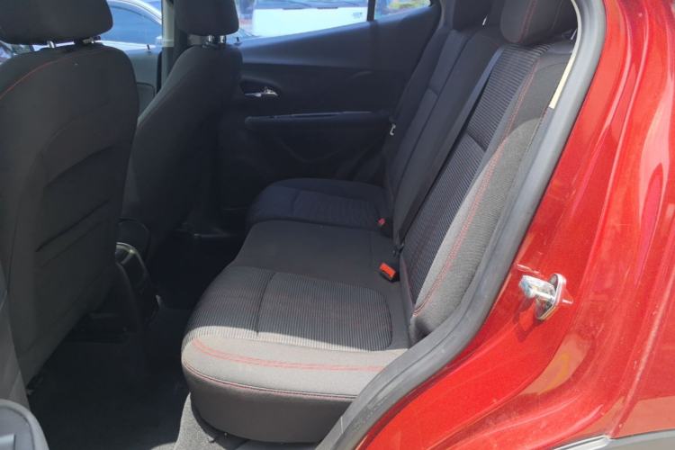 Used Buick Encore 2018 18T Automatic Two-Wheel Drive Urban Leading Model Left Rear Seat