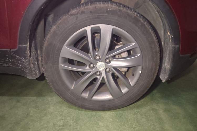 Used Buick Encore 2018 18T Automatic Two-Wheel Drive Urban Leading Model Right Front Wheel Hub