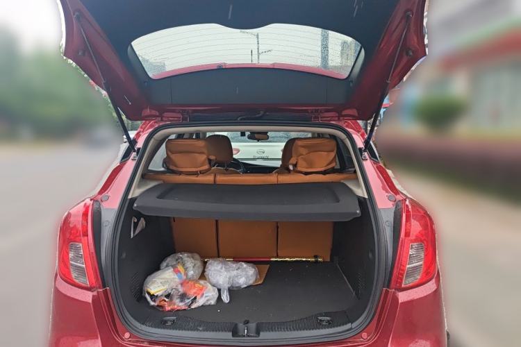 Used Buick Encore 2018 18T Automatic Two-Wheel Drive Urban Leading Model Trunk