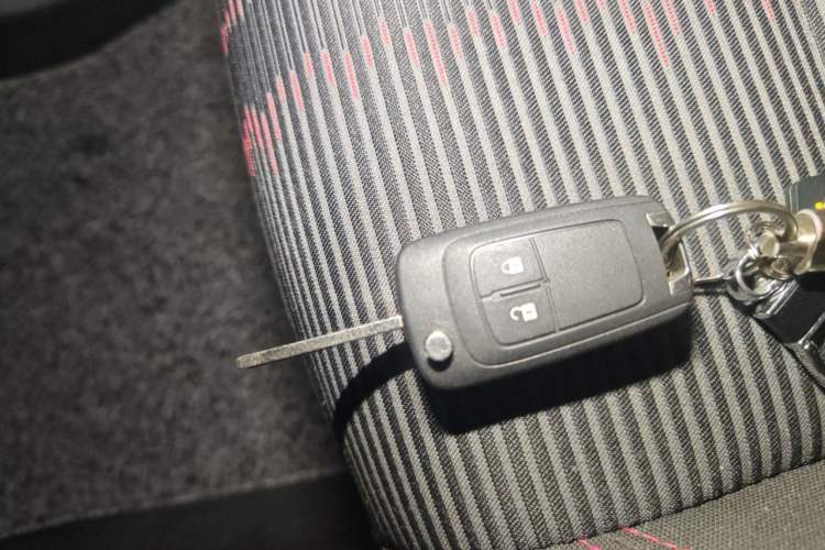 Used Buick Encore 2018 18T Automatic Two-Wheel Drive Urban Leading Model Vehicle Key