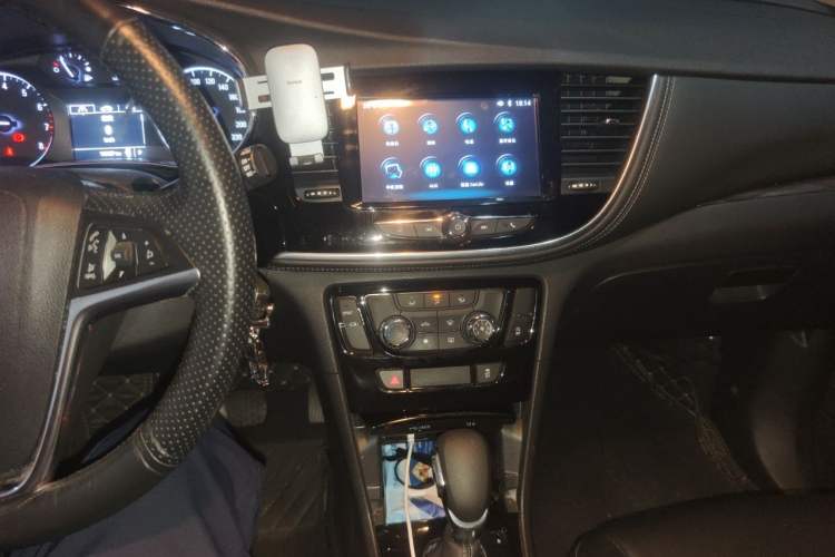 Used Buick Encore 2018 18T Automatic Two-Wheel Drive Urban Leading Model Audio And AC Panel