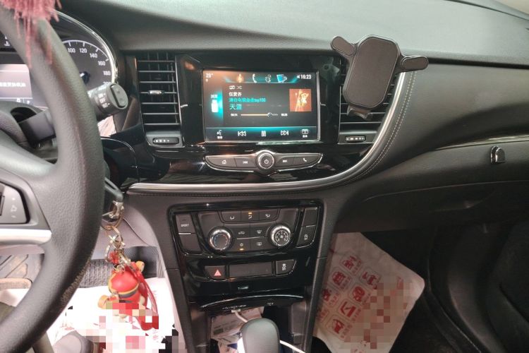 Used Buick Encore 2018 18T Automatic Two-Wheel Drive Urban Leading Model Audio And AC Panel