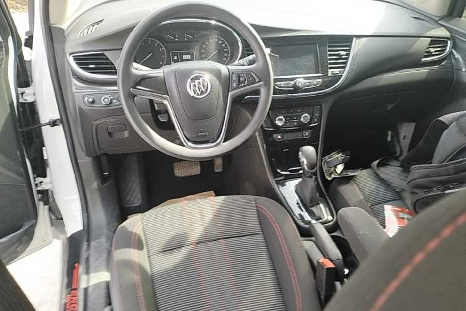 Used Buick Encore 2018 18T Automatic Two-Wheel Drive Urban Fashion Model Center Console