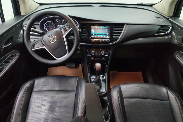 Used Buick Encore 2018 18T Automatic Two-Wheel Drive Urban Leading Model Center Console