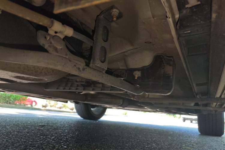 Used Buick Encore 2018 18T Automatic Two-Wheel Drive Urban Elite Model Chassis Rear Right