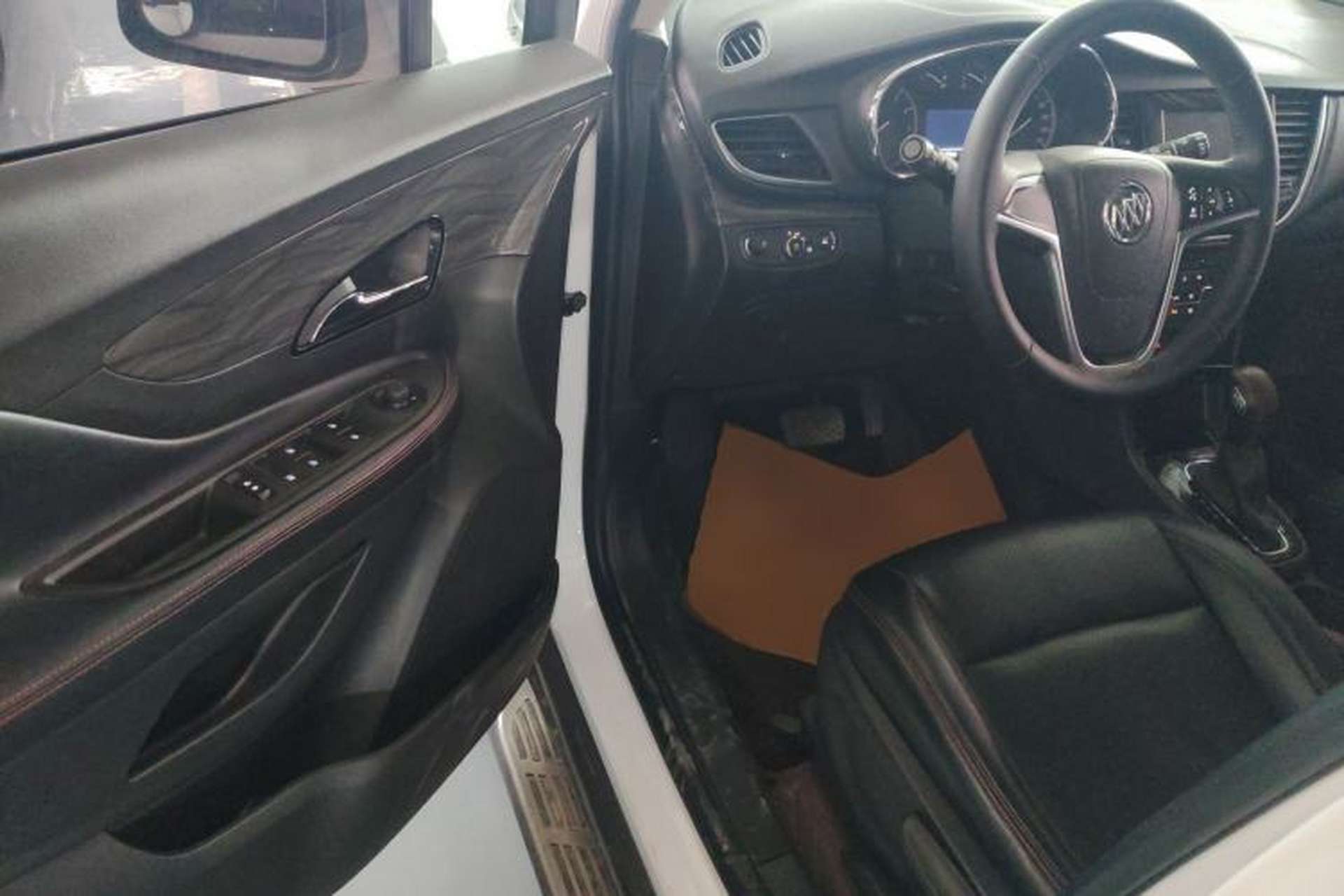 Used Buick Encore 2018 18T Automatic Two-Wheel Drive Urban Leading Model Driver Seat