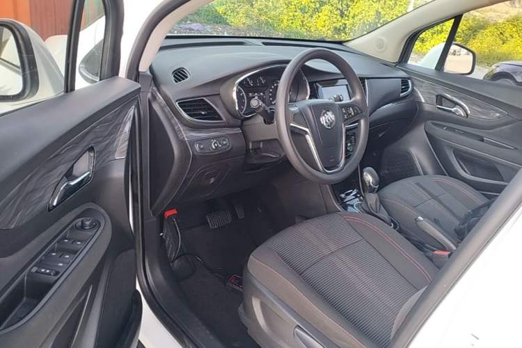 Used Buick Encore 2018 18T Automatic Two-Wheel Drive Urban Leading Model Driver Seat