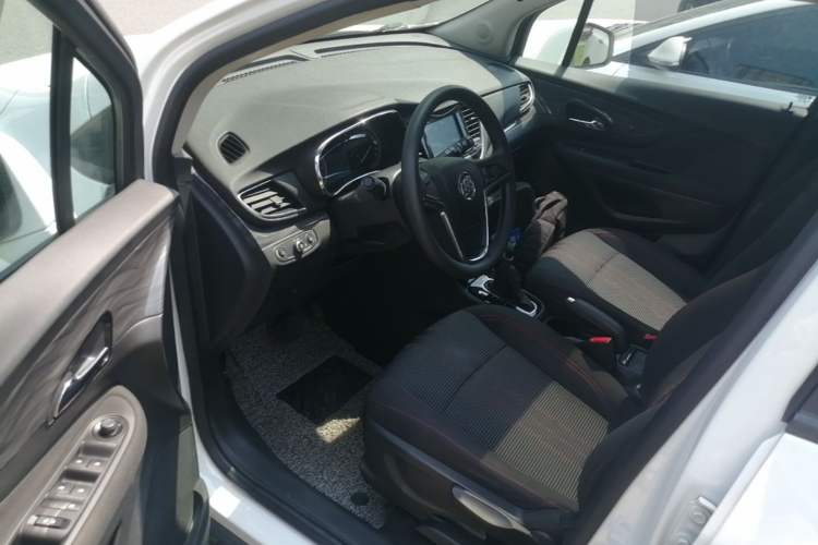 Used Buick Encore 2018 18T Automatic Two-Wheel Drive Urban Leading Model Driver Seat