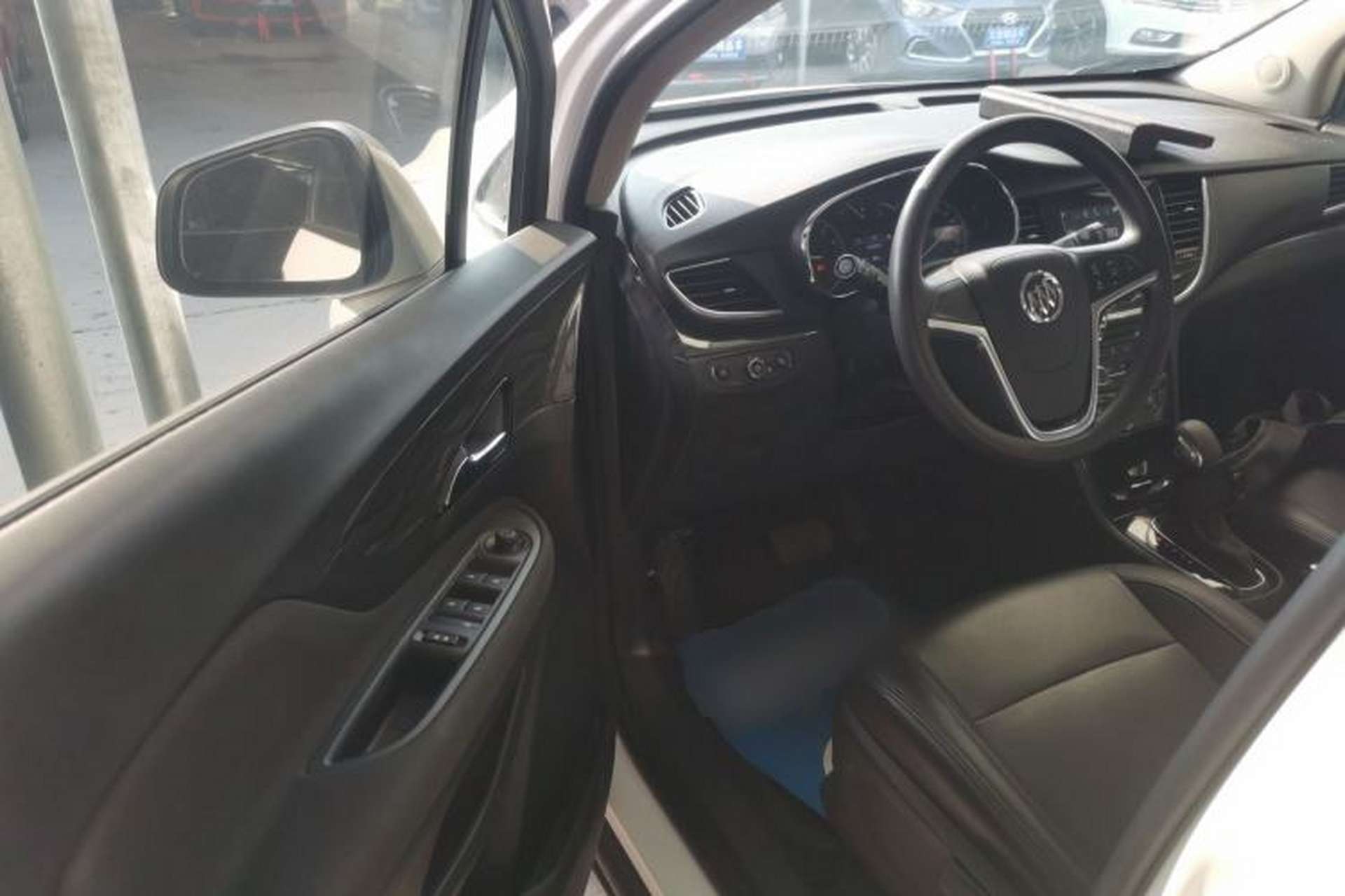 Used Buick Encore 2018 18T Automatic Two-Wheel Drive Urban Leading Model Driver Seat