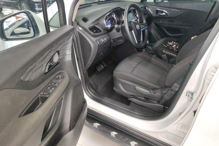 Used Buick Encore 2018 18T Automatic Two-Wheel Drive Urban Leading Model Driver Seat