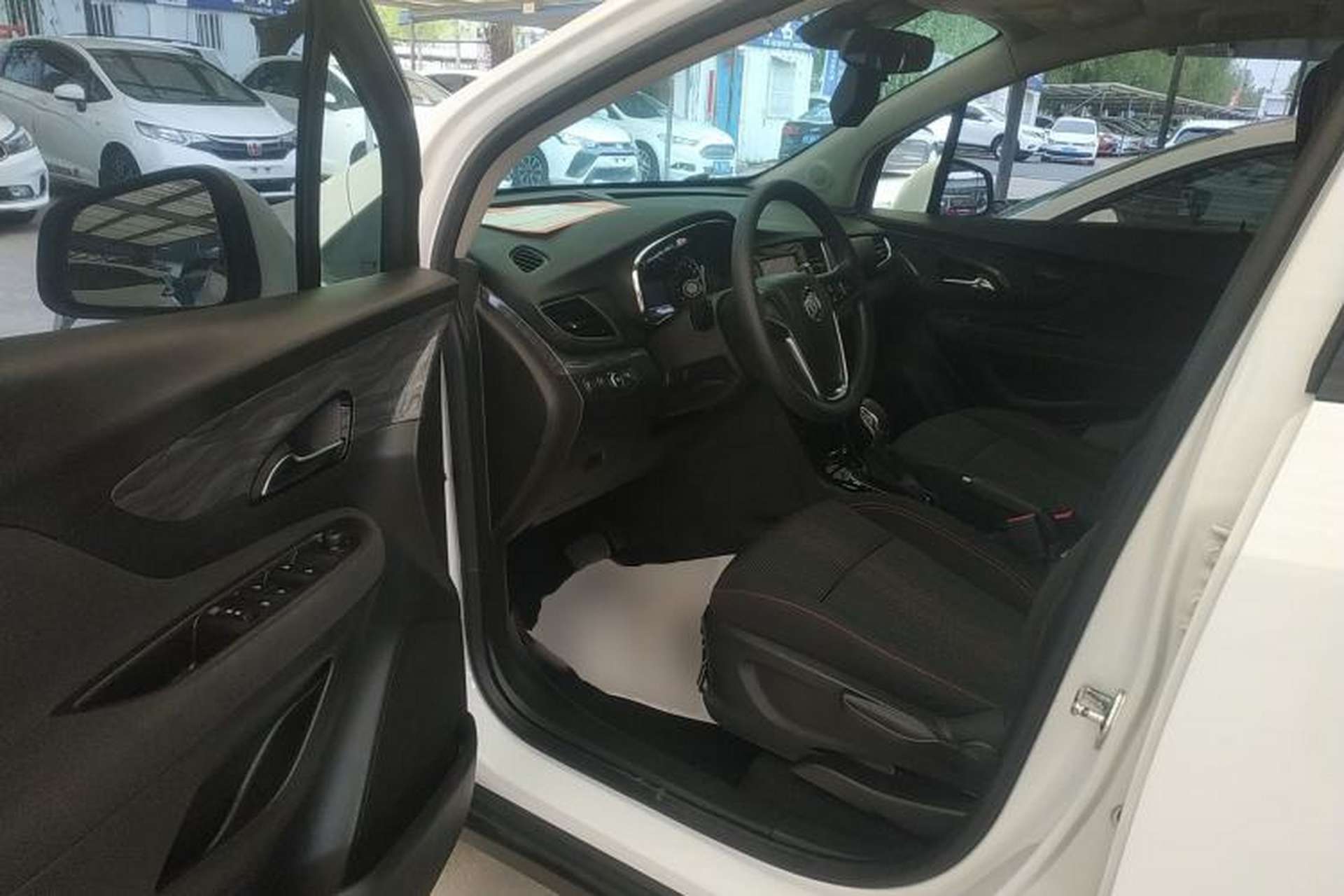 Used Buick Encore 2018 18T Automatic Two-Wheel Drive Urban Leading Model Driver Seat