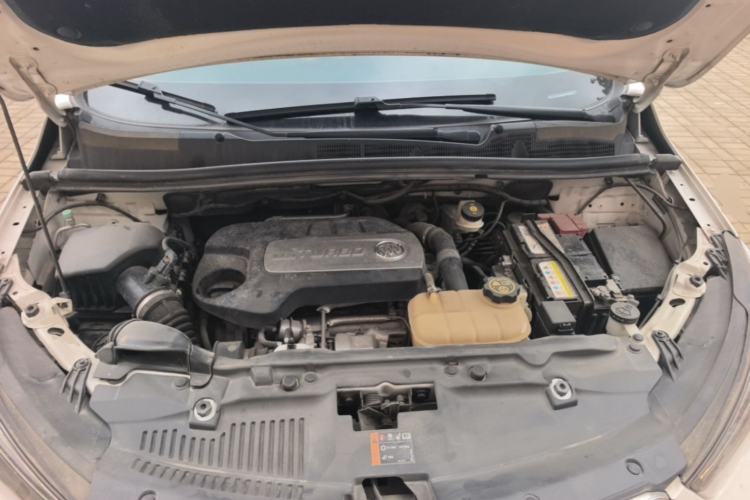 Used Buick Encore 2018 18T Automatic Two-Wheel Drive Urban Leading Model Engine Bay