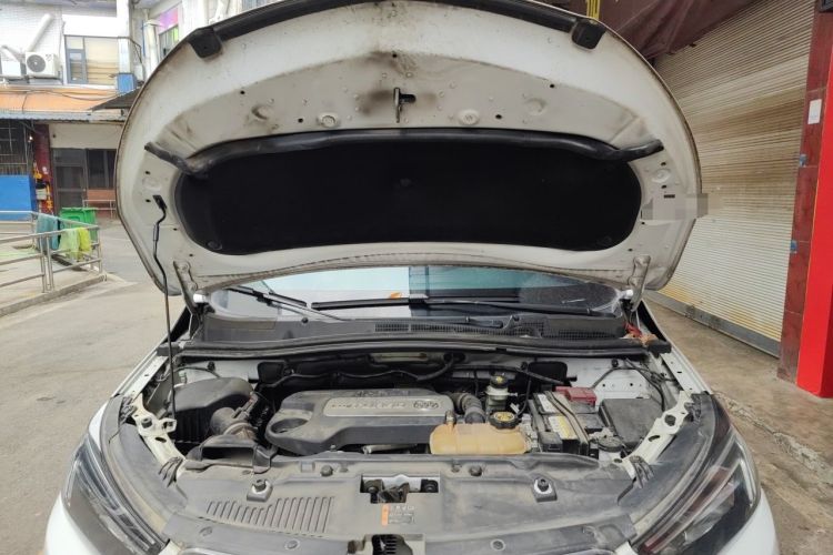 Used Buick Encore 2018 18T Automatic Two-Wheel Drive Urban Leading Model Engine Bay