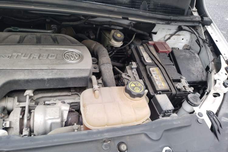 Used Buick Encore 2018 18T Automatic Two-Wheel Drive Urban Leading Model Engine Bay Left
