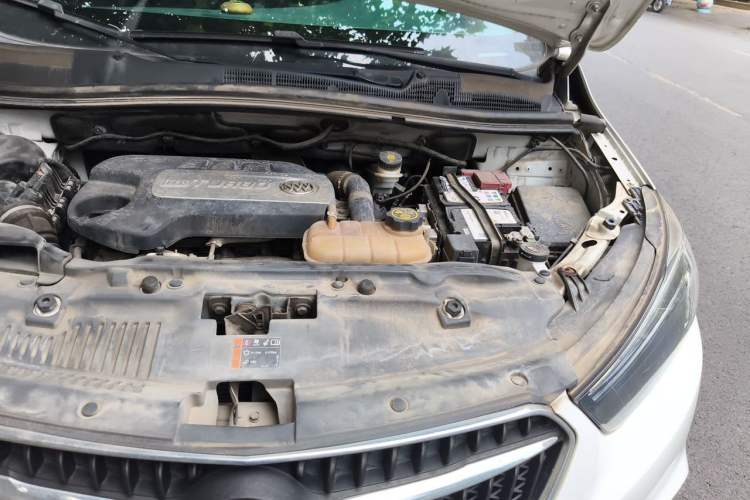 Used Buick Encore 2018 18T Automatic Two-Wheel Drive Urban Leading Model Engine Bay Left