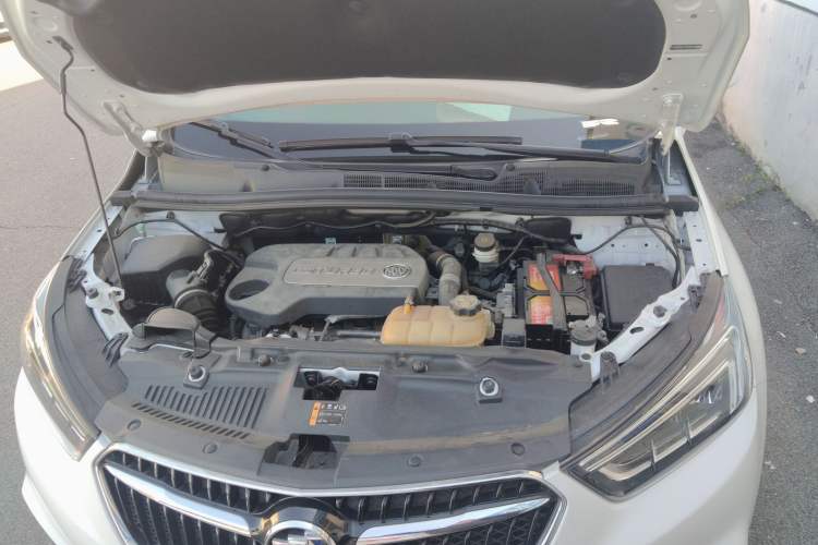 Used Buick Encore 2018 18T Automatic Two-Wheel Drive Urban Elite Model Engine Bay