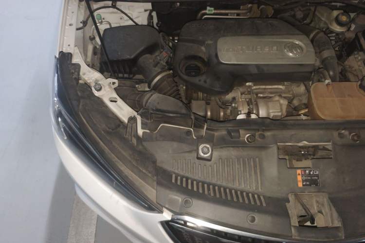 Used Buick Encore 2018 18T Automatic Two-Wheel Drive Urban Leading Model Engine Bay Right