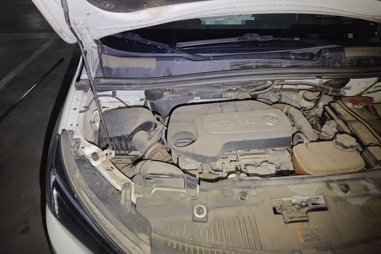 Used Buick Encore 2018 18T Automatic Two-Wheel Drive Urban Leading Model Engine Bay Right