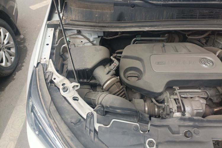Used Buick Encore 2018 18T Automatic Two-Wheel Drive Urban Leading Model Engine Bay Right