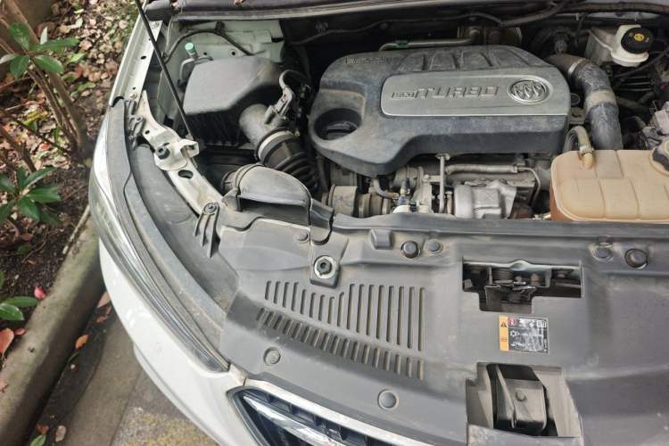 Used Buick Encore 2018 18T Automatic Two-Wheel Drive Urban Leading Model Engine Bay Right
