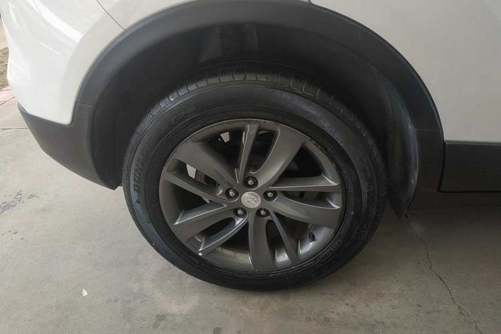 Used Buick Encore 2018 18T Automatic Two-Wheel Drive Urban Leading Model Exterior 5