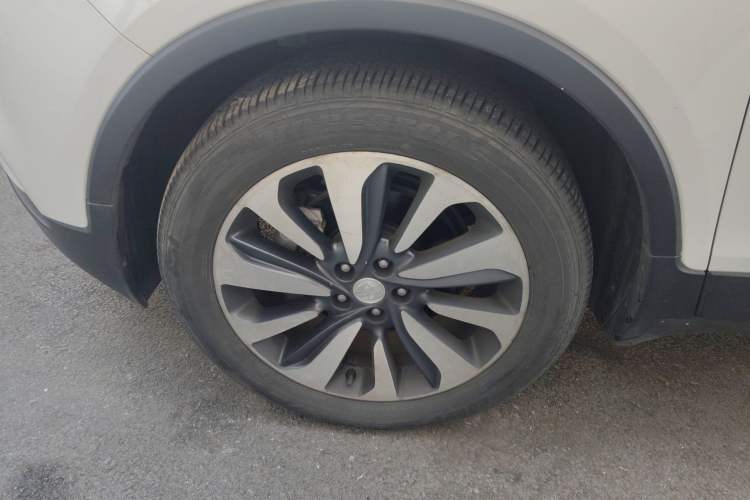 Used Buick Encore 2018 18T Automatic Two-Wheel Drive Urban Elite Model Exterior 7