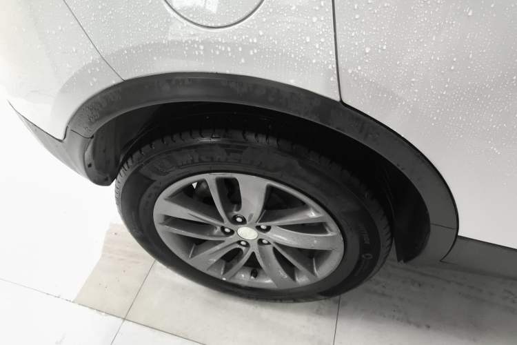 Used Buick Encore 2018 18T Automatic Two-Wheel Drive Urban Leading Model Exterior 8