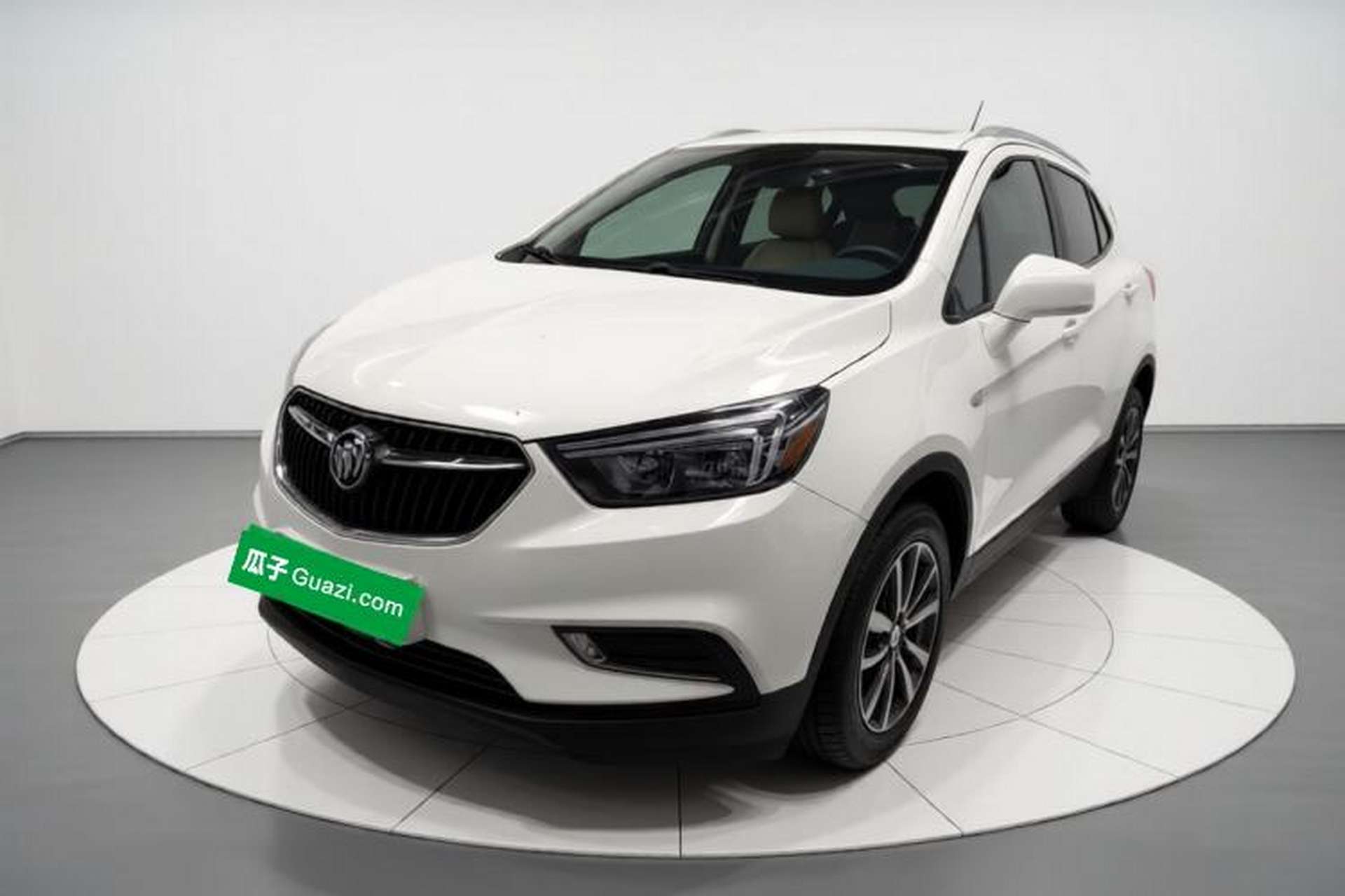 Used Buick Encore 2018 18T Automatic Two-Wheel Drive Urban Leading Model Front Left 45 Deg