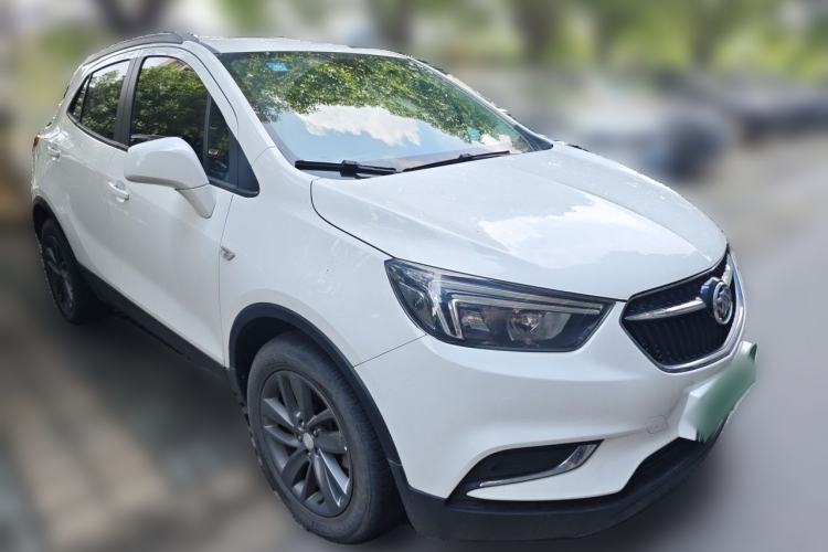 Used Buick Encore 2018 18T Automatic Two-Wheel Drive Urban Leading Model Front Right 45 Deg