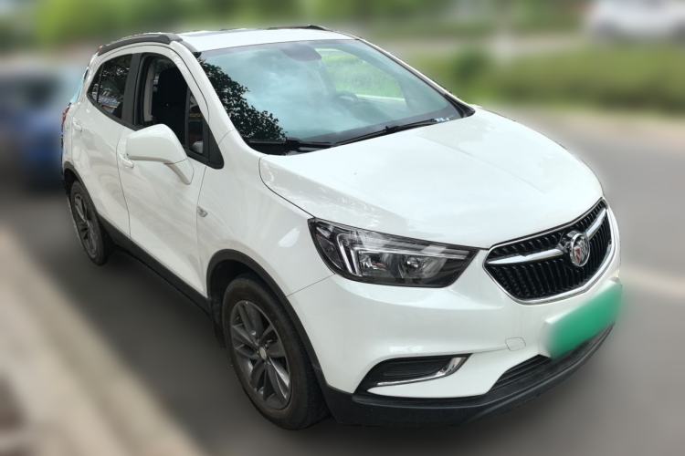 Used Buick Encore 2018 18T Automatic Two-Wheel Drive Urban Leading Model Front Right 45 Deg