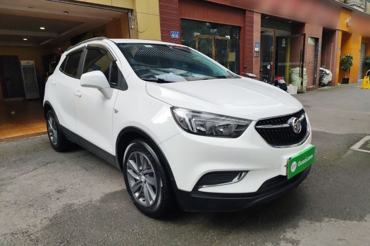 Used Buick Encore 2018 18T Automatic Two-Wheel Drive Urban Leading Model Front Right 45 Deg