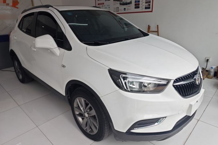 Used Buick Encore 2018 18T Automatic Two-Wheel Drive Urban Leading Model Front Right 45 Deg
