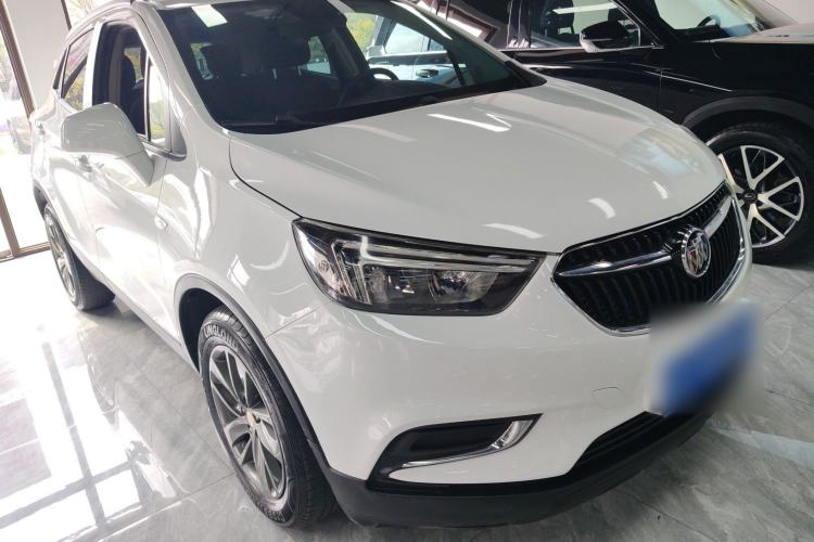 Used Buick Encore 2018 18T Automatic Two-Wheel Drive Urban Leading Model Front Right 45 Deg