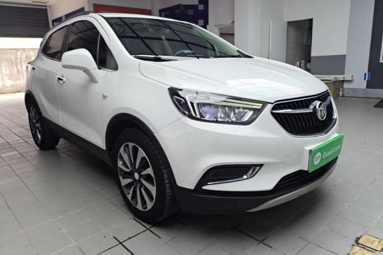 Used Buick Encore 2018 18T Automatic Two-Wheel Drive Urban Elite Model Front Right 45 Deg