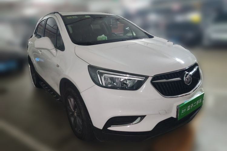 Used Buick Encore 2018 18T Automatic Two-Wheel Drive Urban Leading Model Front Right 45 Deg