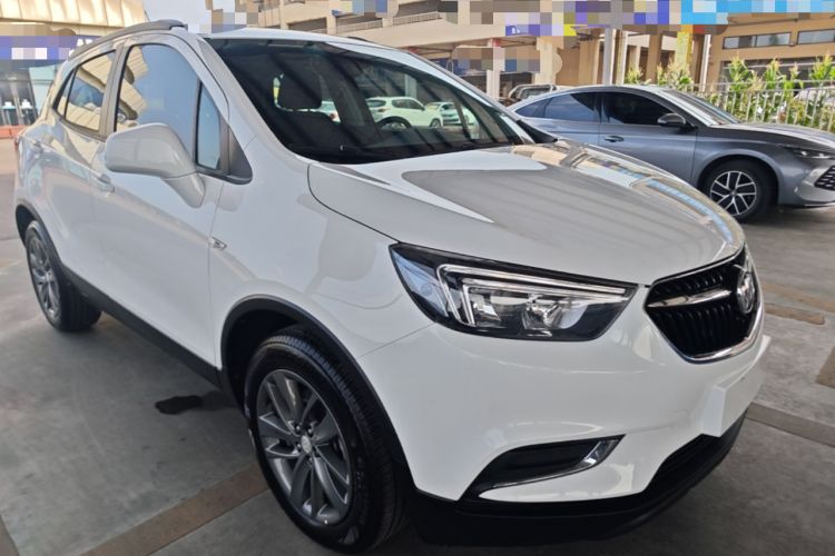 Used Buick Encore 2018 18T Automatic Two-Wheel Drive Urban Leading Model Front Right 45 Deg